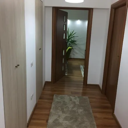 Roby * Бухарест