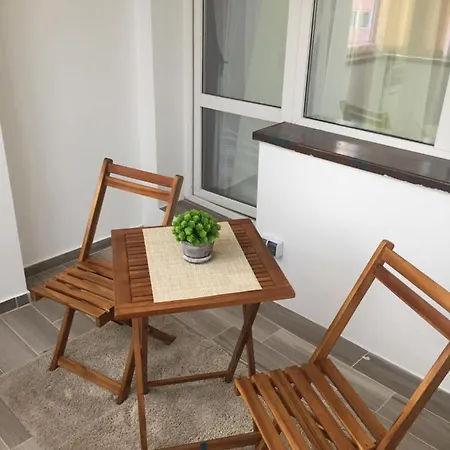 Roby Apartment Bucharest