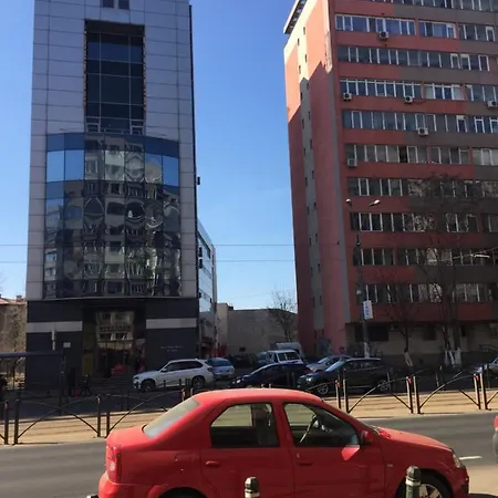 Roby 아파트