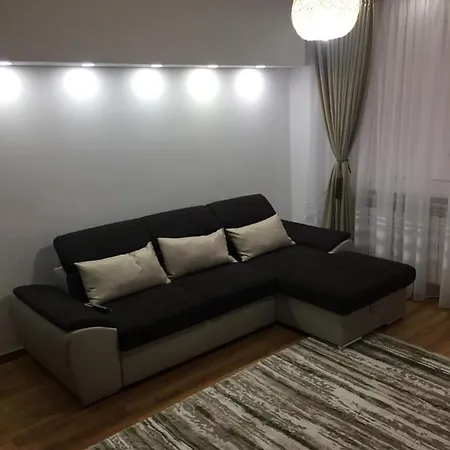 Appartamento Roby Bucarest